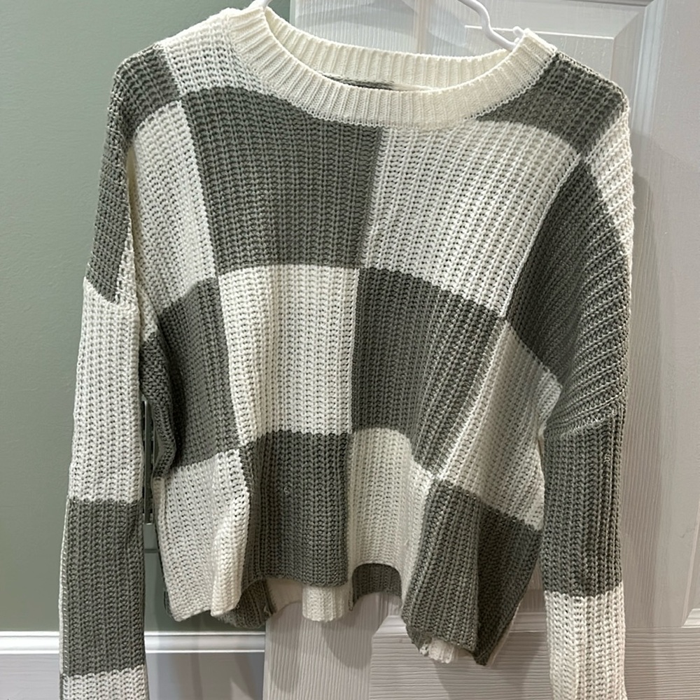 Sincerely Jules green checkered sweater